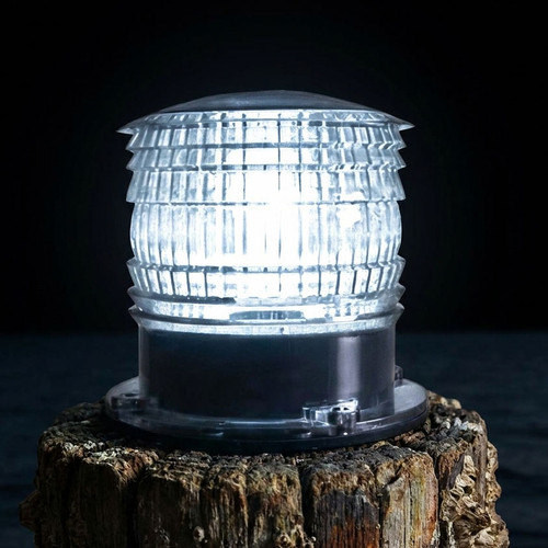 Solar Marine Light Commercial Grade Constant White IP68 140 Hours Autonomy