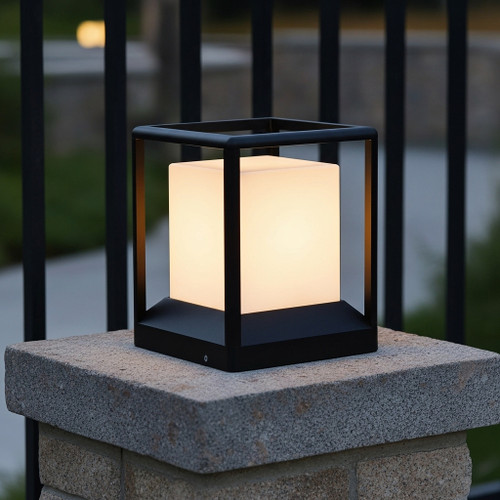 Cube Pillar Mount Light Black Aluminium IP65 E27 20W