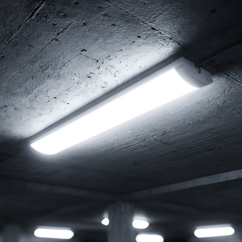 LED Batten Light White 60cm 20W Adjustable Dual-CCT 3000lm IP44 IK07