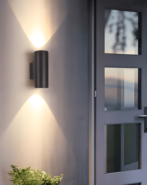 Up Down Light Black 3000K 10W 750lm IP65 Non-Dimmable