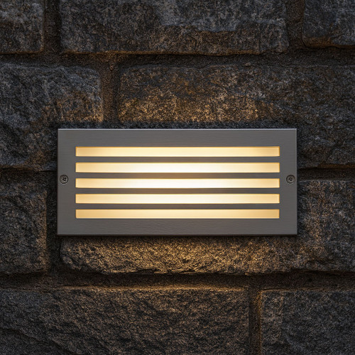 Marine Grade 316 Stainless Steel Wall Light 240V E27 60W IP54 23cm