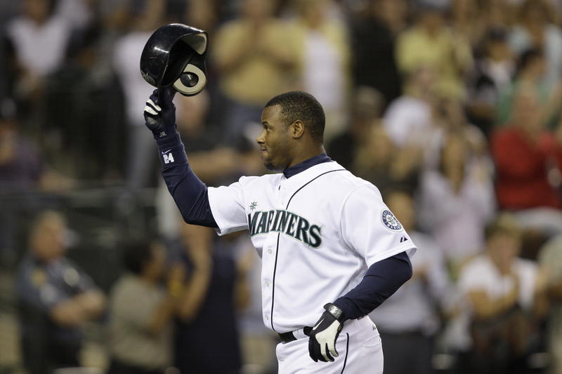 Ken Griffey Jr. retires at age 40 with 630 homers - The San Diego