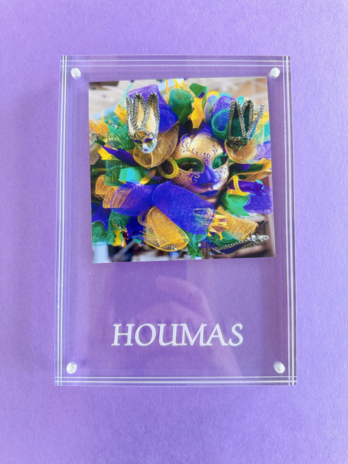 Houmas Acrylic Frame