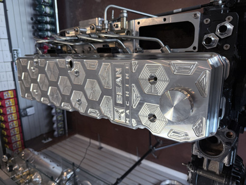 03-05 Cummins Billet FLAT Top Valve Cover W/dual CCV Outlets No Logo Or Bean Machine Logo Billet Aluminum - Comes with Oil Cap Cover (Honeycomb)