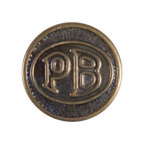 PB LOGO GRIP MEDALLION