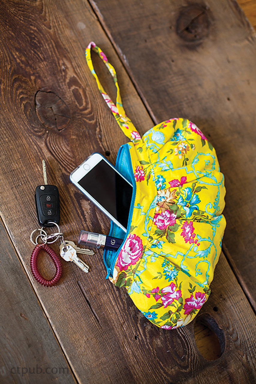 Free Project Download: Gathered Zipper Pouches - C&T Publishing