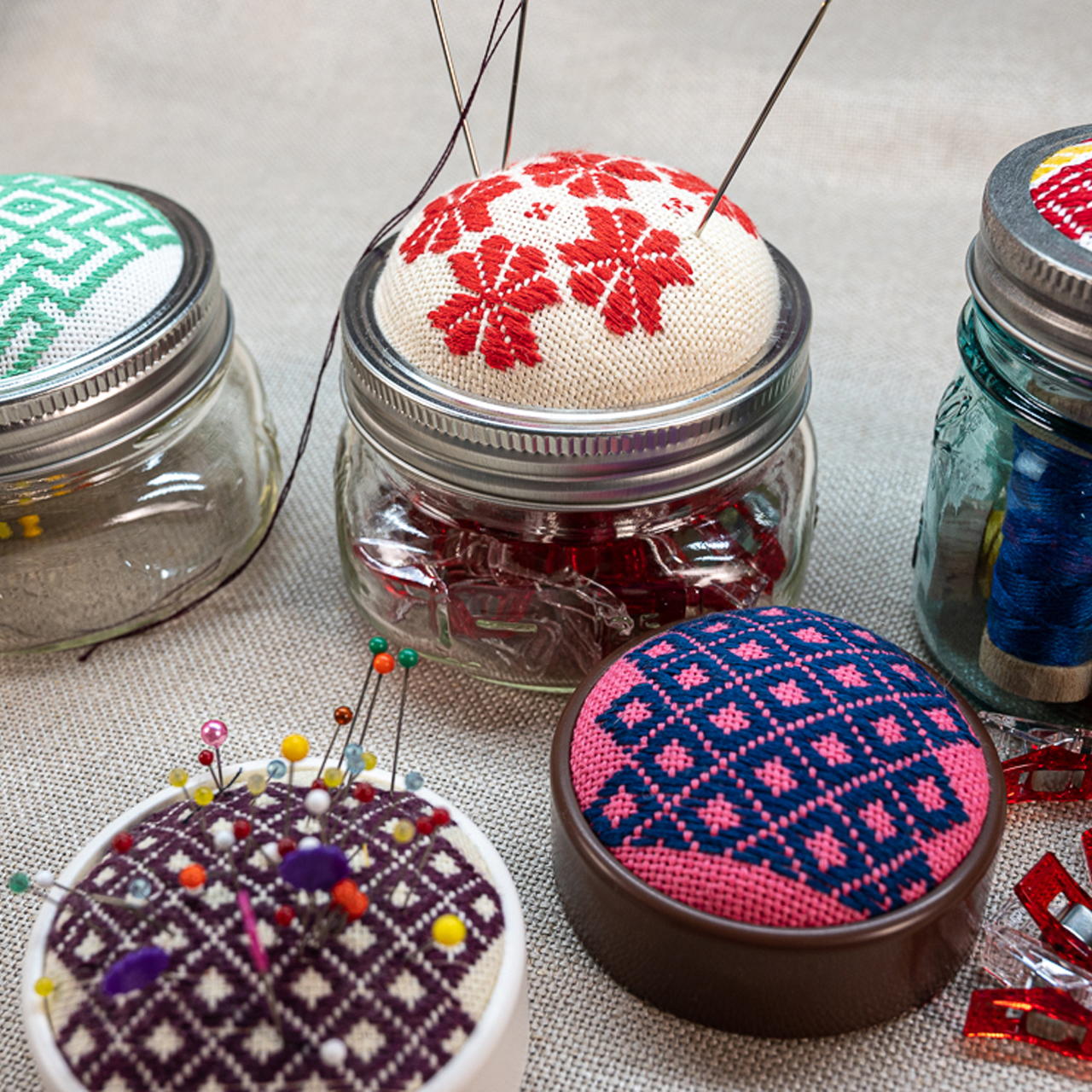 Mason Jar Pincushion - Smart Needle