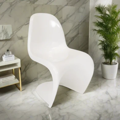Pelton Dining Chair