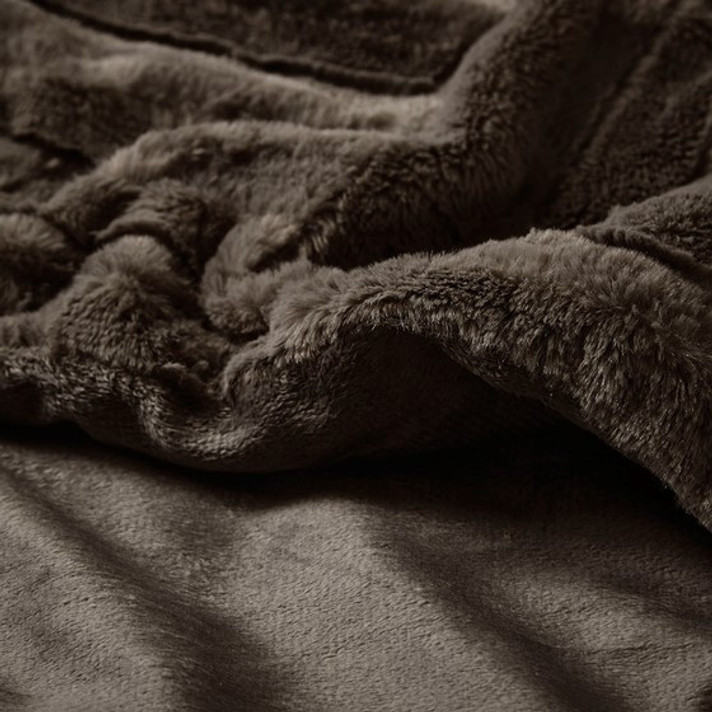Arctica Ultra Plush Down Alternative Throw