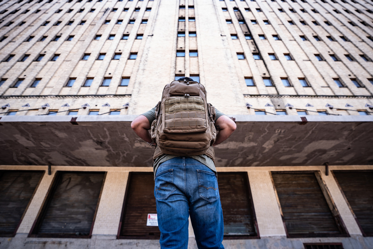 First Tactical Herren Rucksack Coyote – Taktischer Backpack Mit Abschließbarem Waffenfach