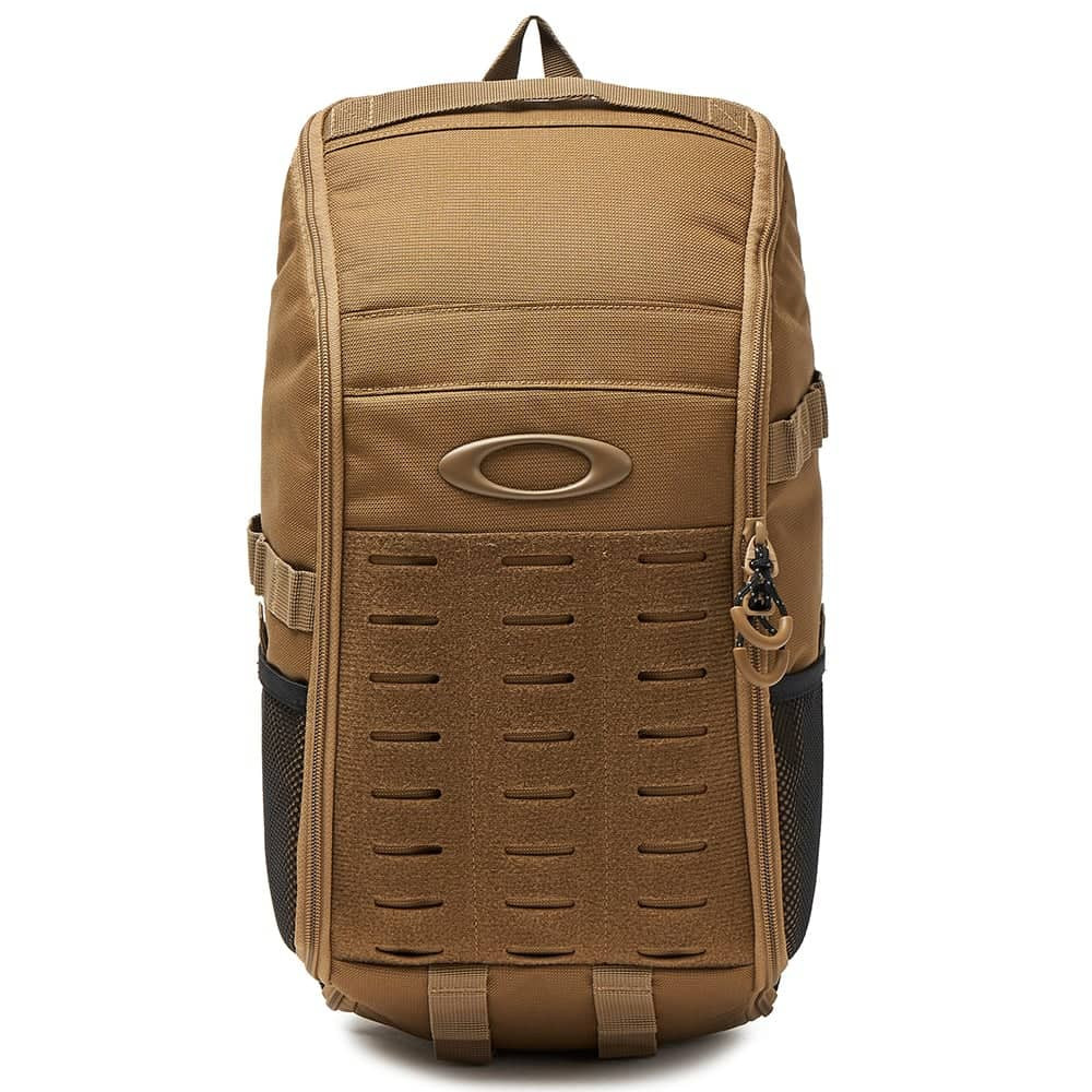 Oakley Extractor Sling Pack 2.0 | Military Luggage