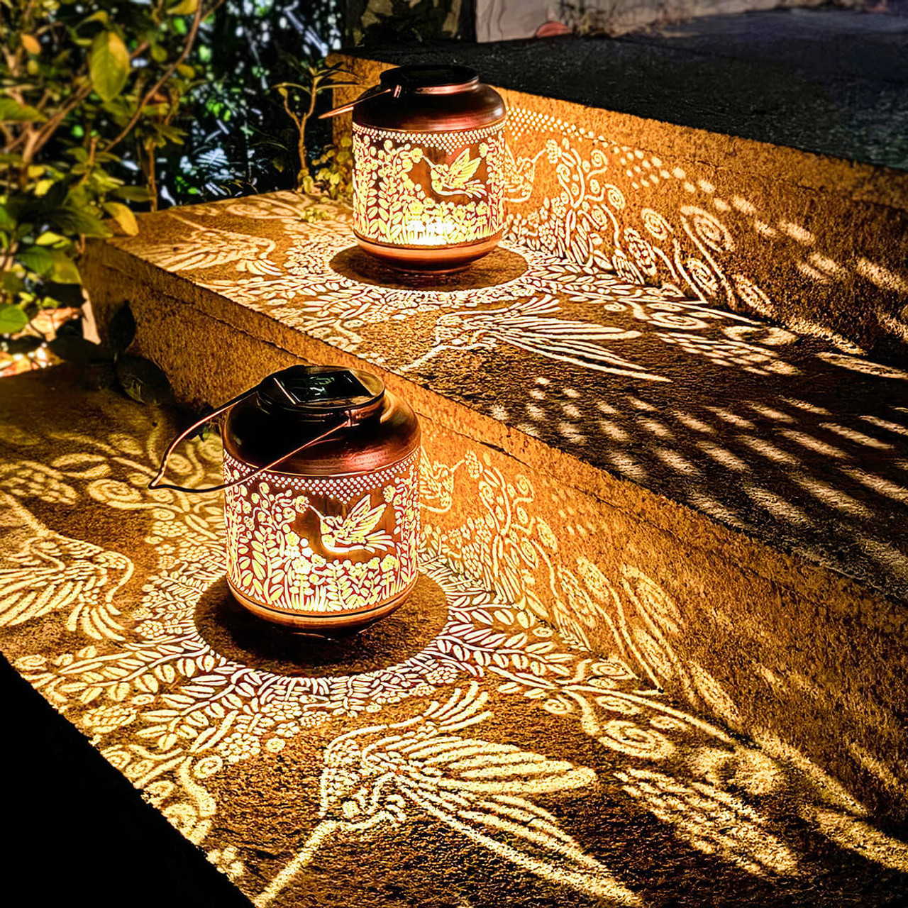 Twilight Twinkle Hummingbird Lantern Twilight Twinkle Hummingbird Lantern