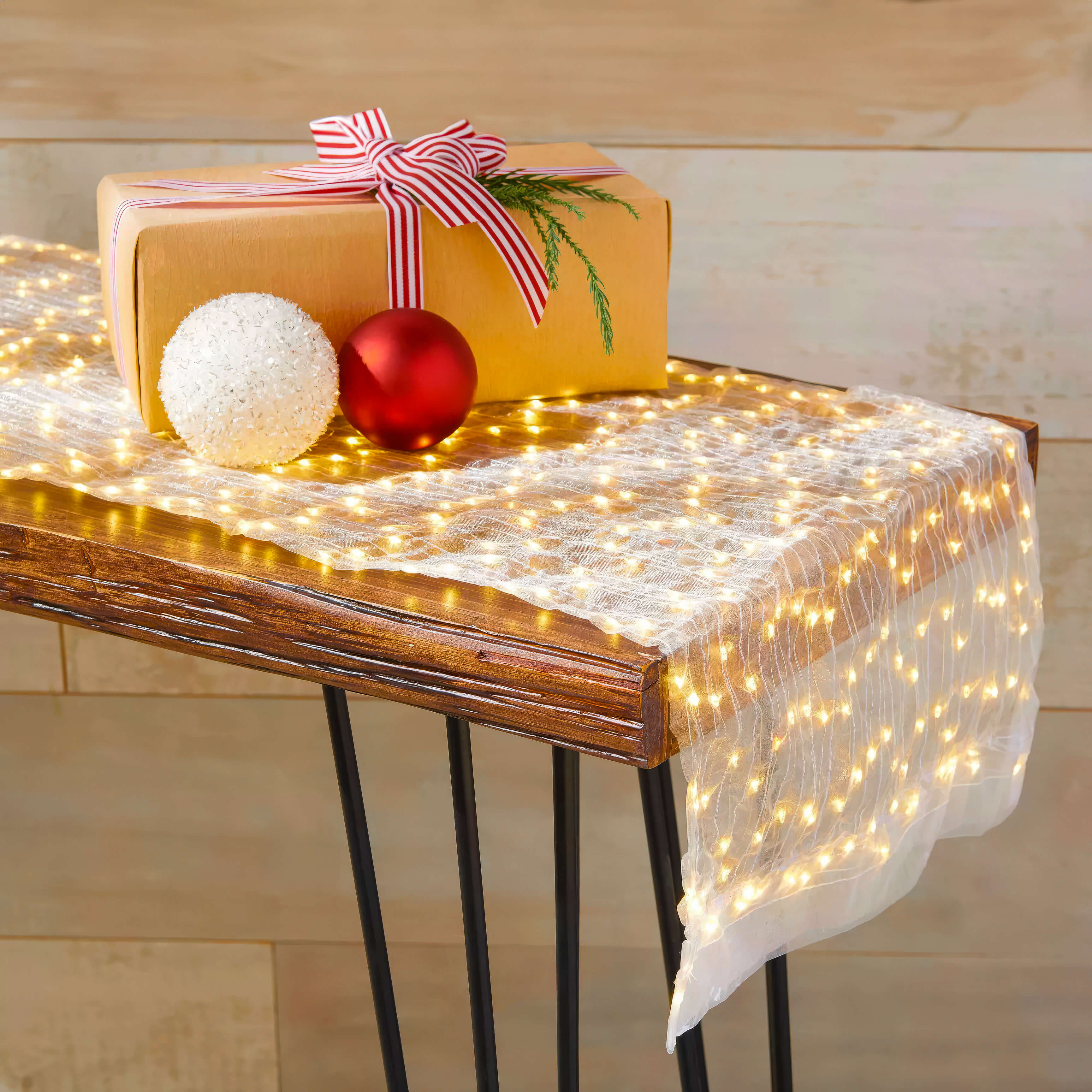 Shimmering Spark Table Runner Shimmering Spark Table Runner