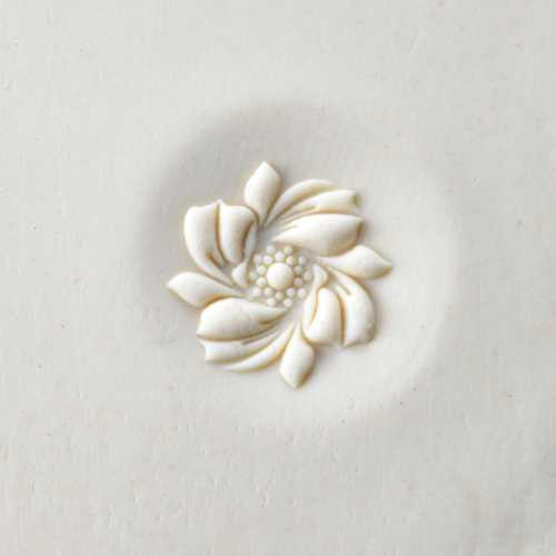 CT-008 Curve Top Stamp – Whirling Flower