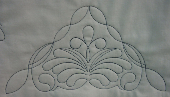 Feathers Flying Triangle 1 - My Creative Stitches