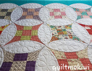 A Quilt From Quilt Me Kiwi Studio - Curved Nine Patch