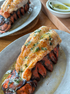 8-10 oz Large Maine Lobster Tails