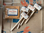 4 crab mallets, 8 oz seasoning