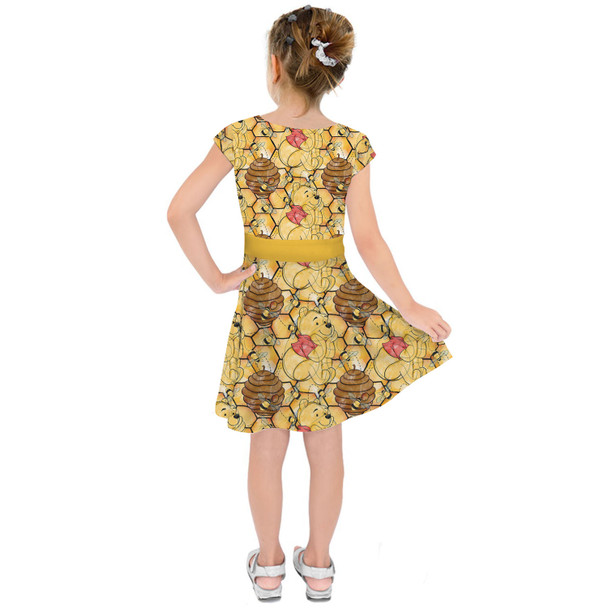 Girls Short Sleeve Skater Dress - Sketched Pooh in the Honey Tree