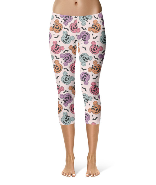 Sport Capri Leggings - Playful Pumpkins