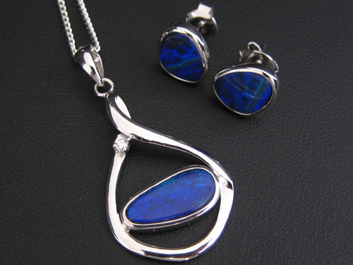 opal doublet pendant and earring set