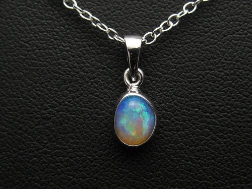 Lightning Ridge dark crystal opal pendant