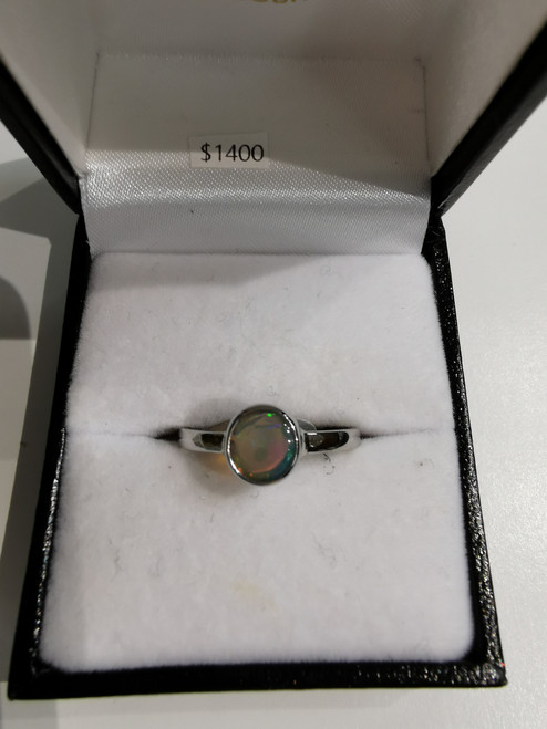 ls0187de 9k white gold dk crys 0.67ct ring