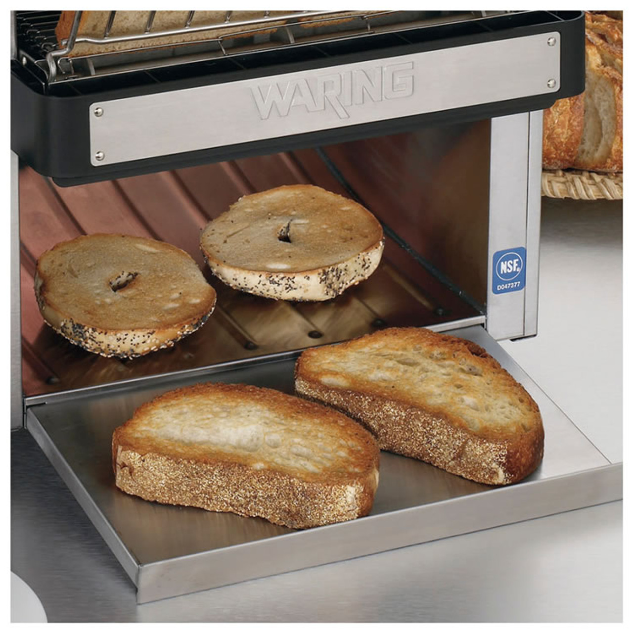 Waring Commercial Heavy-Duty 4-Slot Switchable Bread & Bagel Toaster