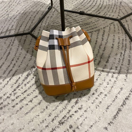 Durable Bucket Bag