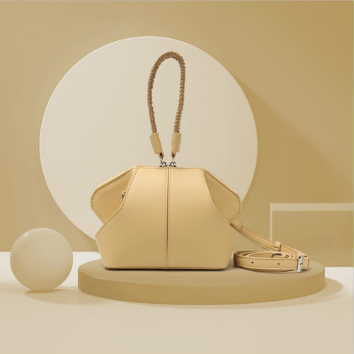 Rhombus-Shaped Shoulder Bag