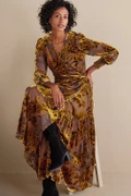2fz93__neutral-floral_0