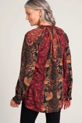 2ha86__crimson-scarf_3