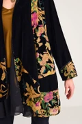 2ha66__black-rose-garden_5