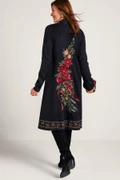 2hd41__winter-holly-embroidery_2