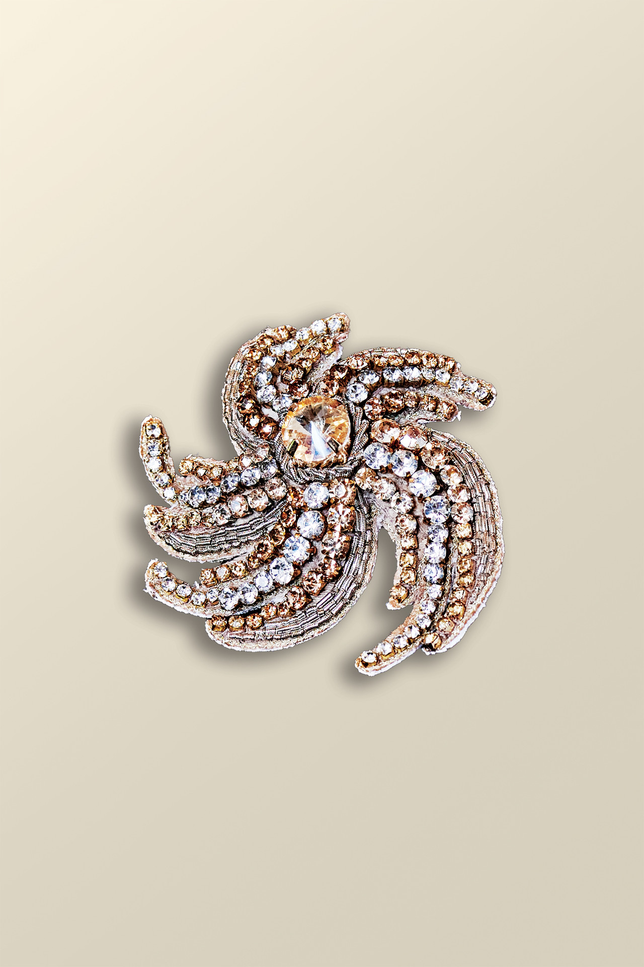 Swirl Around Burst Brooch - thumbnail 4