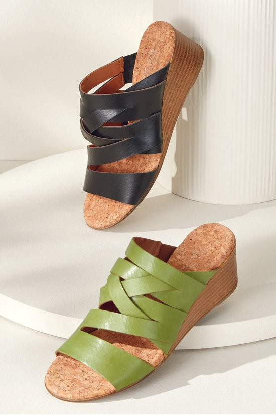 Willamina Wedge Sandals - thumbnail 9