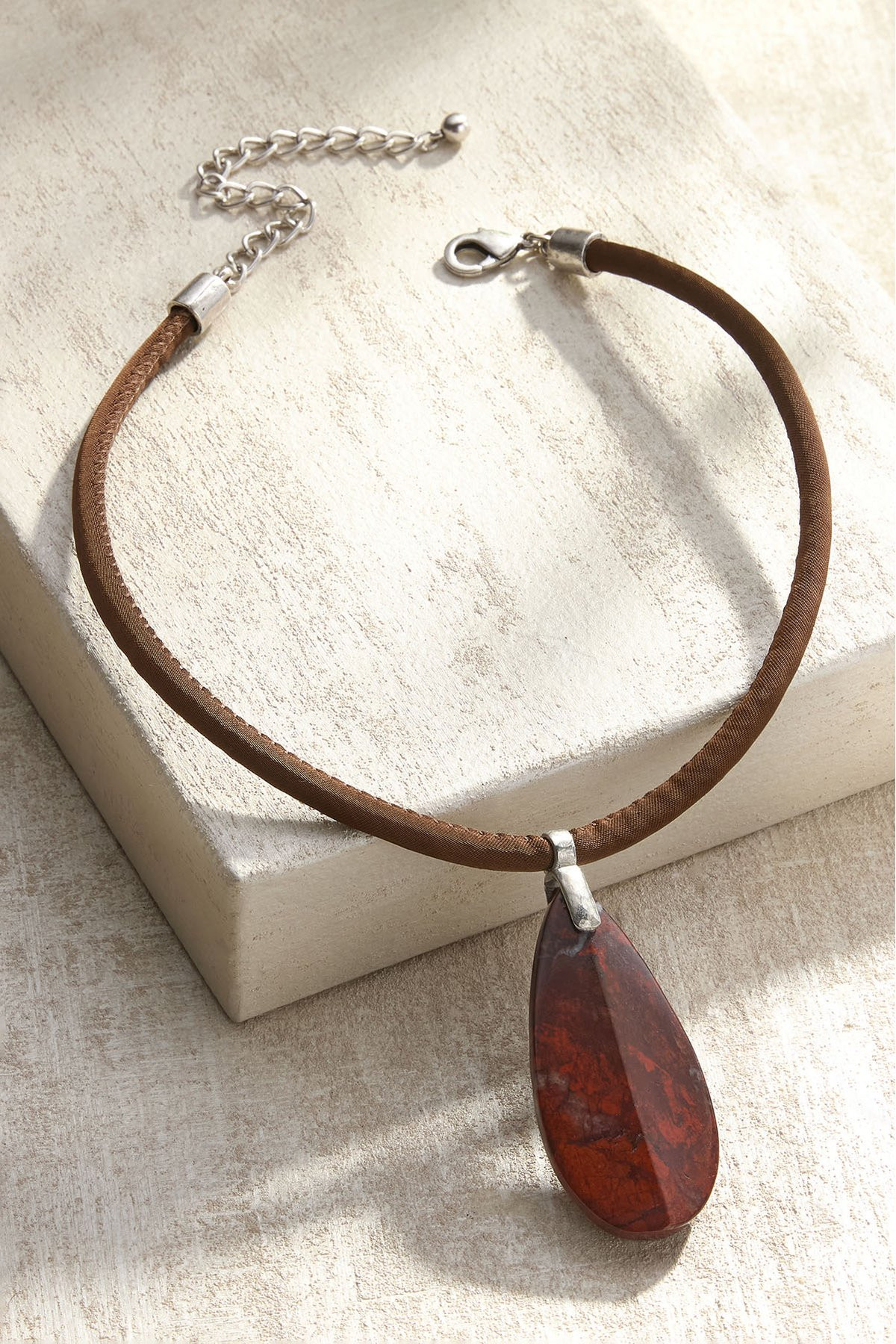 Jocelyn Jasper Pendant Necklace - thumbnail 3