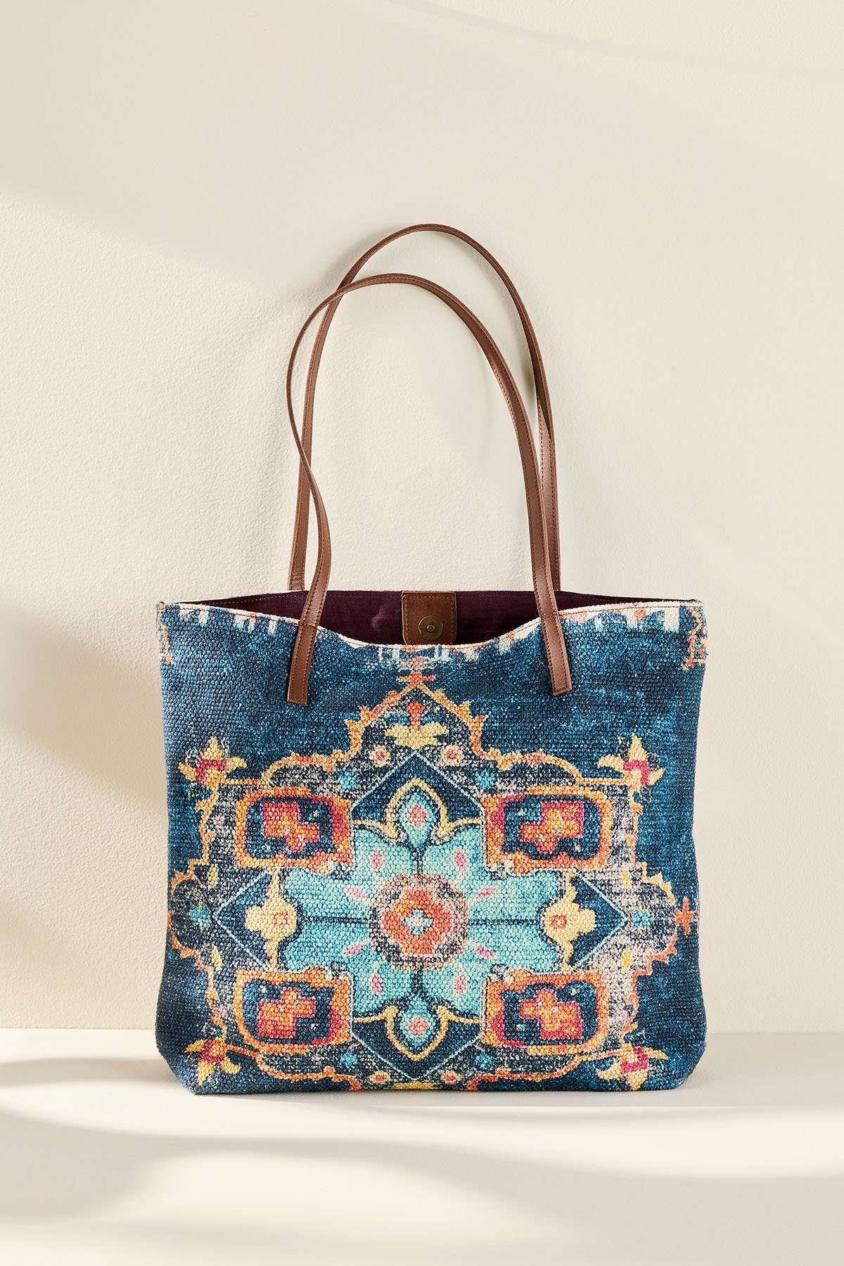Indira Carpet Bag - thumbnail 5