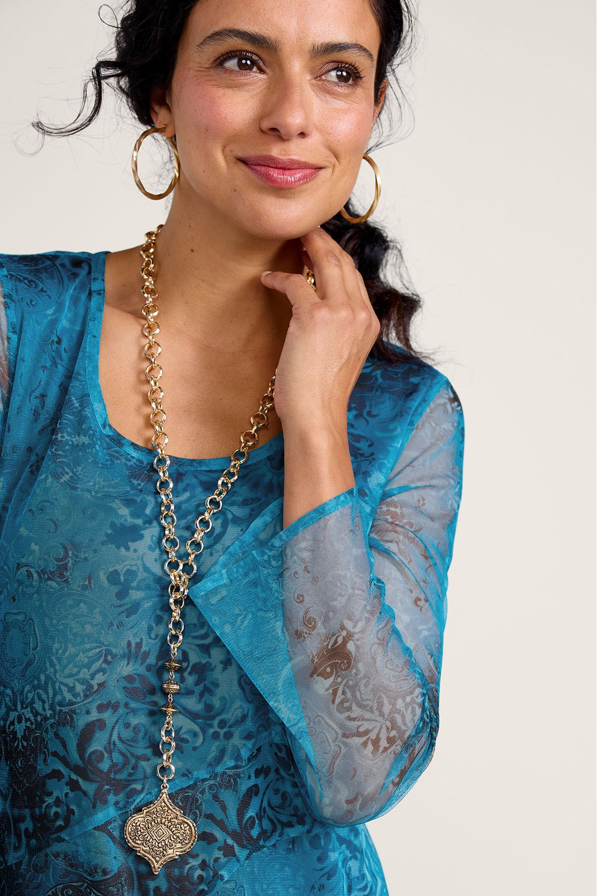 Pippa Pendant Necklace - thumbnail 4