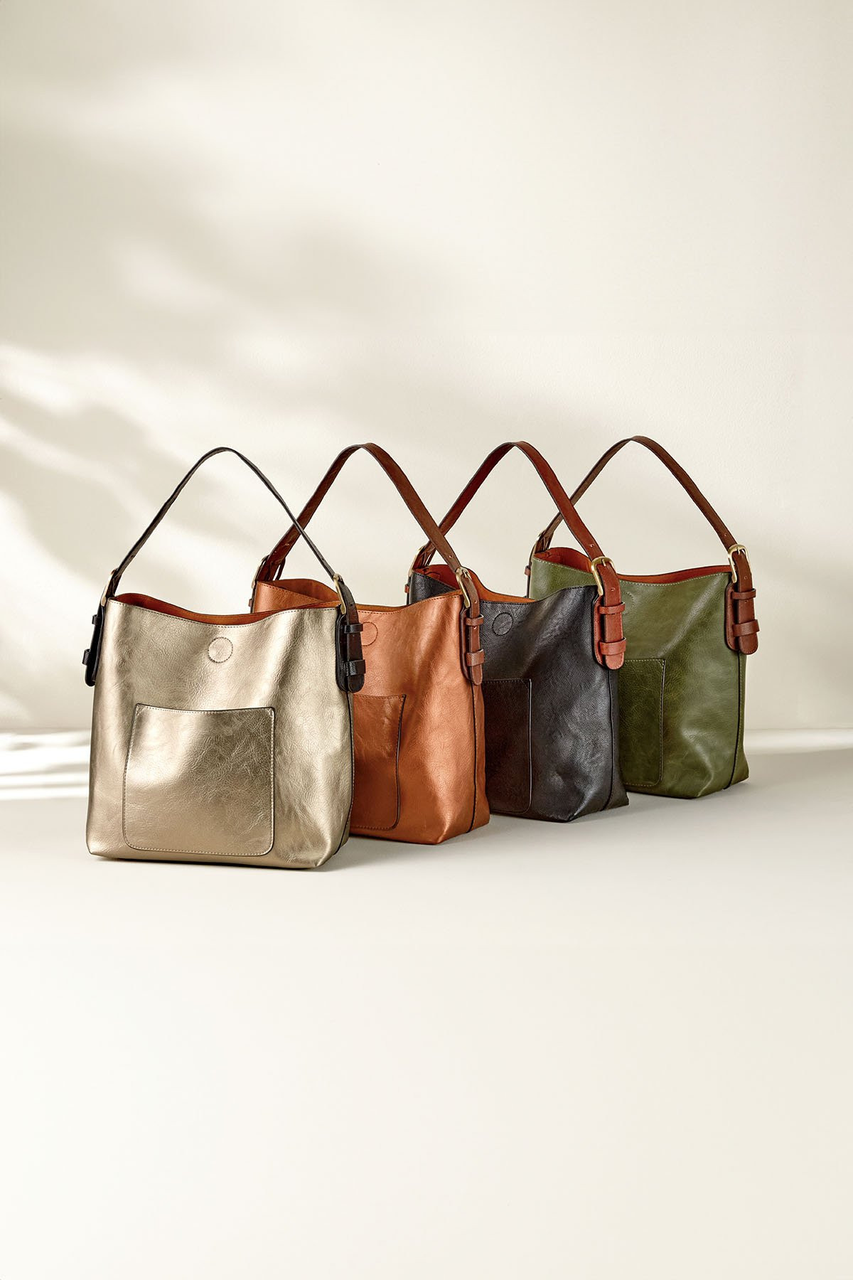 Gabrielle Classic Handbag with Pouch - thumbnail 3