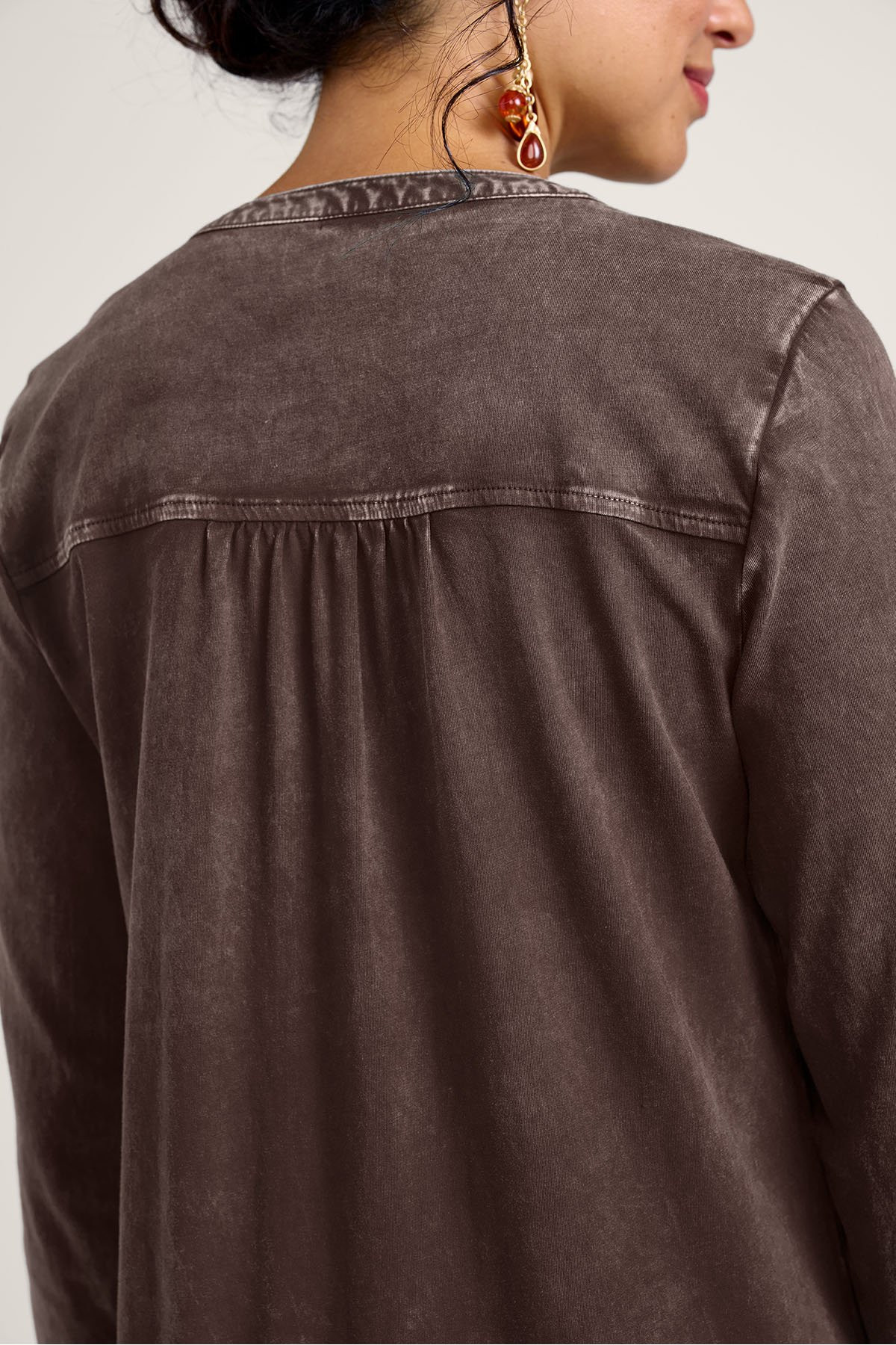 Vintage Wash Btn Front LS Top - thumbnail 4