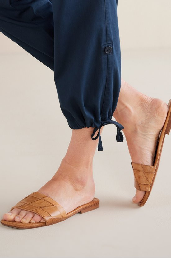 Barbados Convertible Crop Pants - thumbnail 7