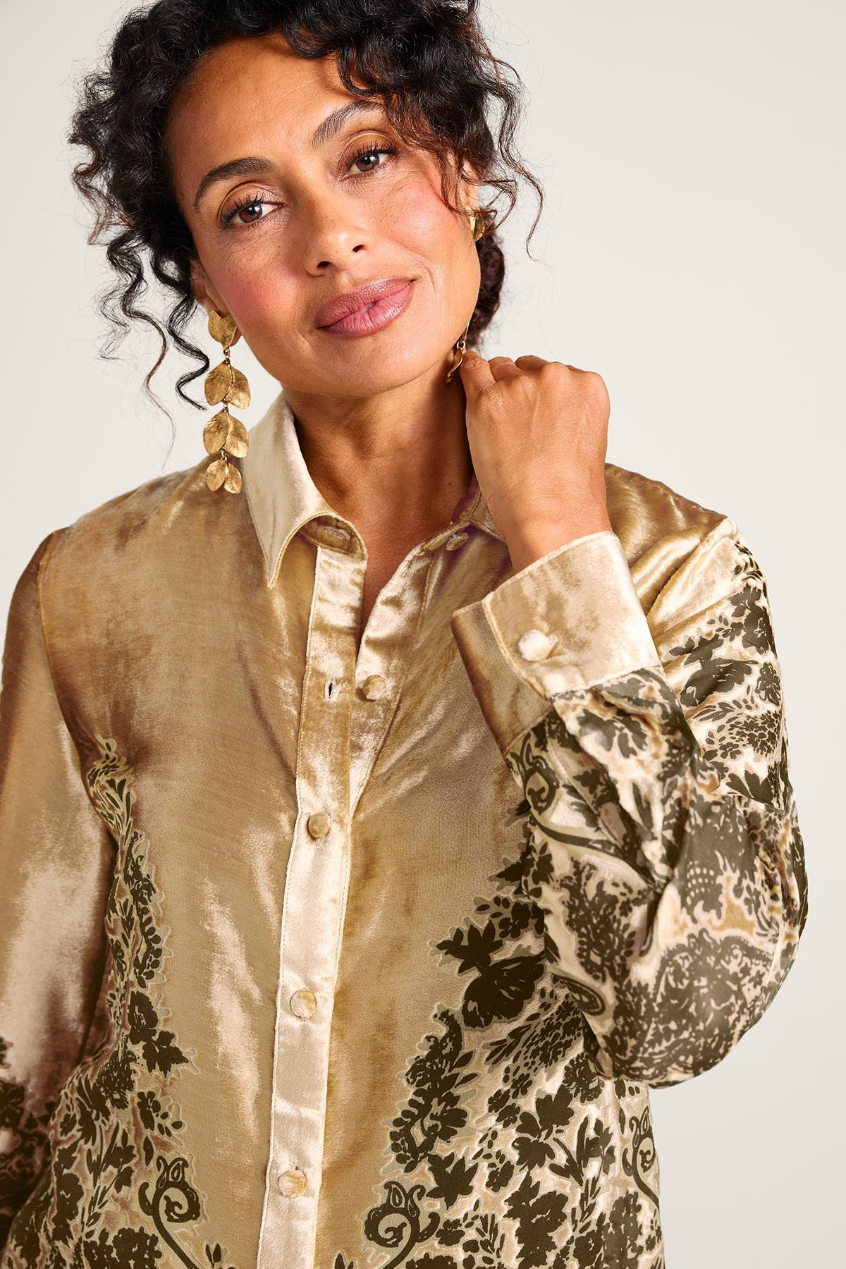 Akari Velvet Burnout Big Shirt - thumbnail 5