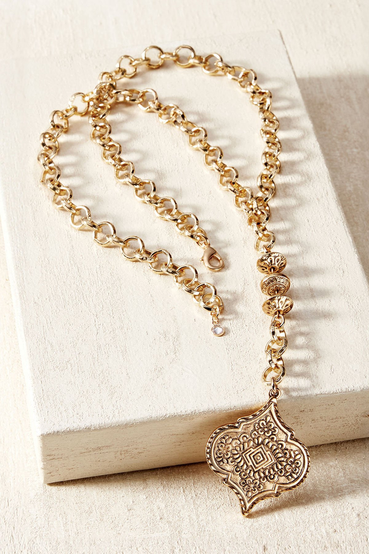 Pippa Pendant Necklace