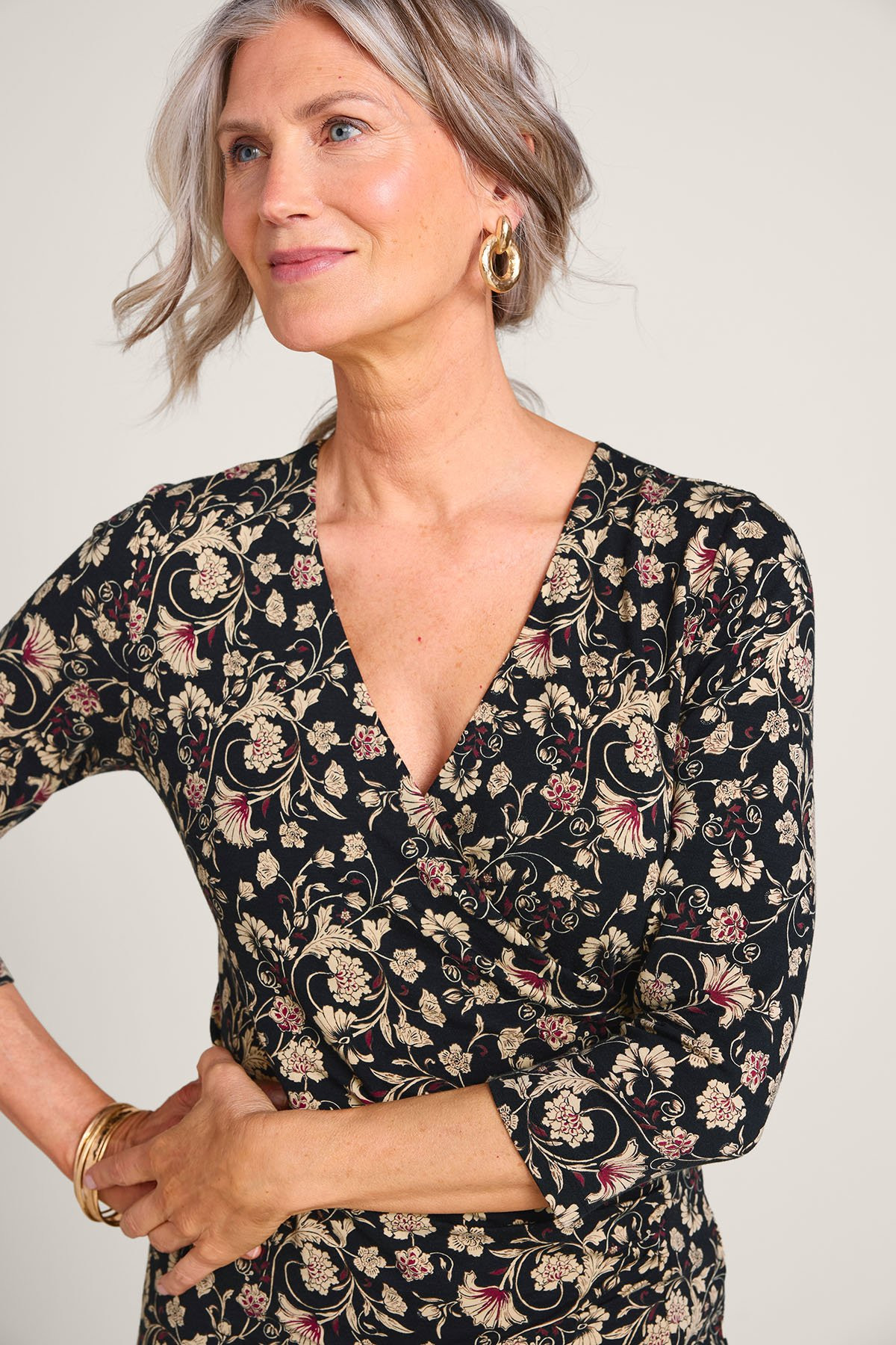2ex41__neutral-floral-scarf_5