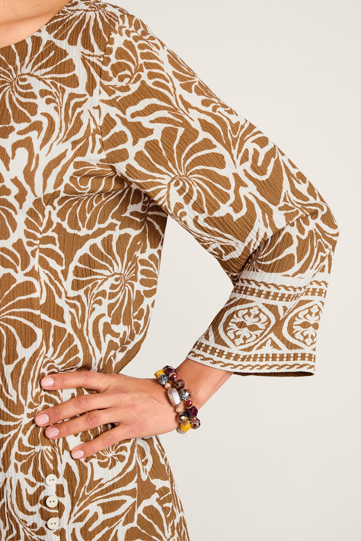 2ew85__nautical-shells-neutral_5