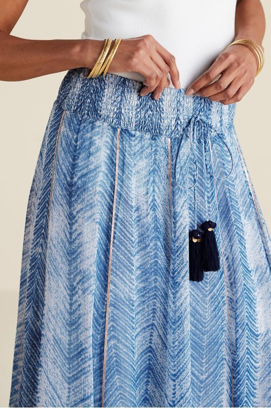 2fv17__blue-white-chevron_6