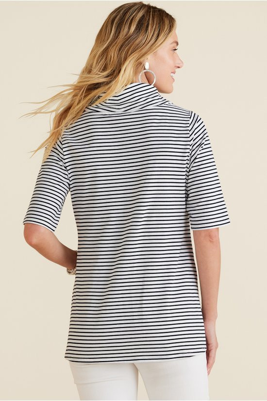 2fx02__blackwhite-stripe_4