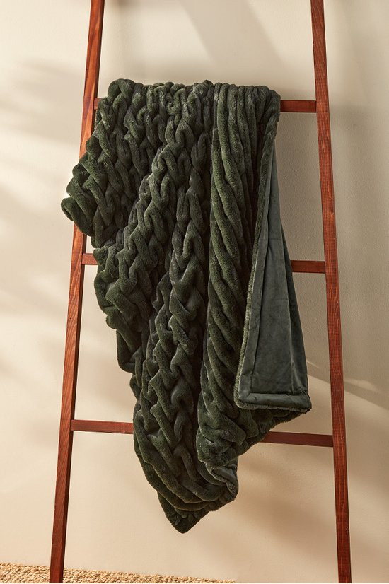 6au51__forest-night_0