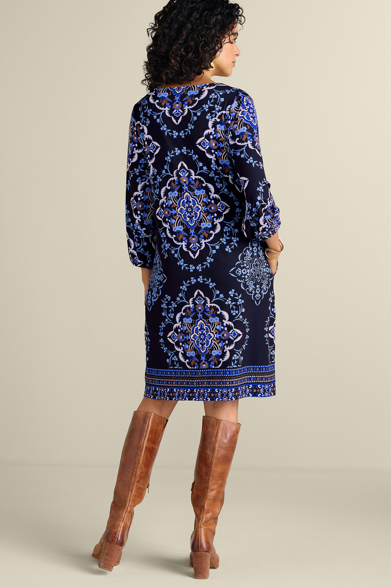 2gl00__bay-medallion_3